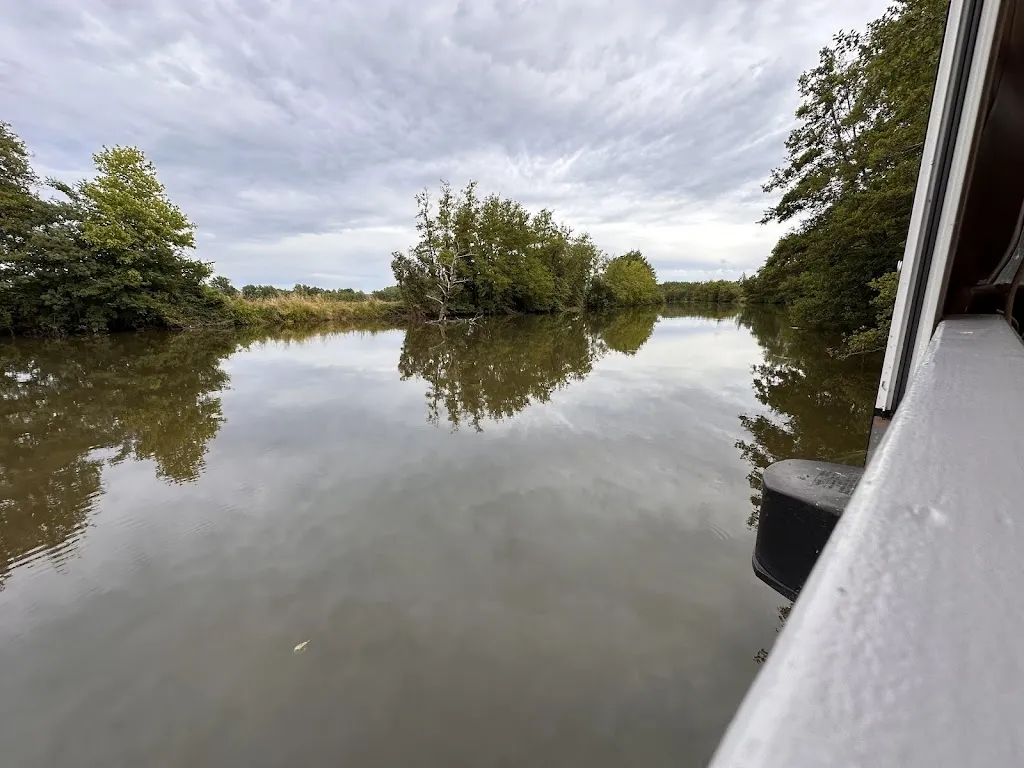 Laurent Rousseau_LE TXALUPA Bateau Restaurant_Coutras_review