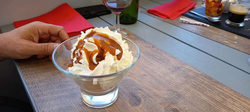 Didier Mespoulede_LE TXALUPA Bateau Restaurant_Coutras_review