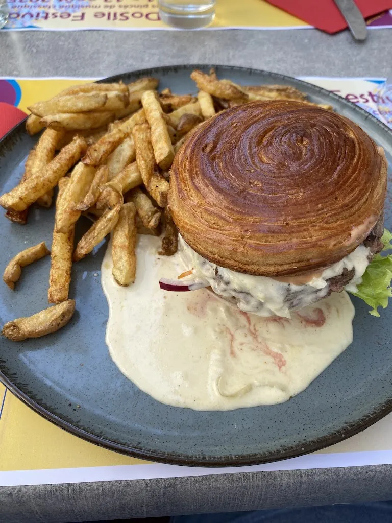 Clément Lagrange_Au deux demi n'œuf_Couzeix_review