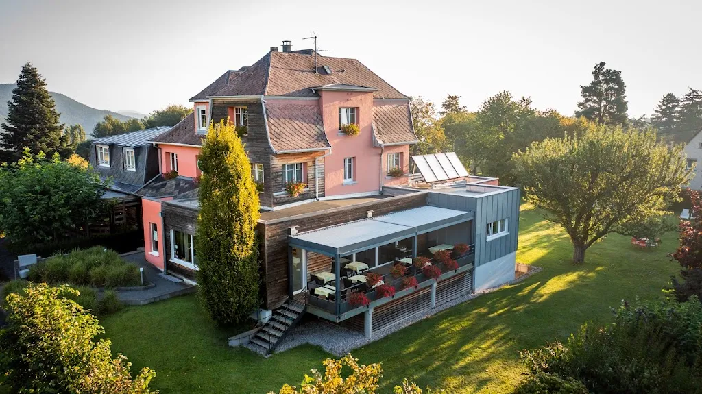 Hôtel Restaurant SPA La Rochette Logis Restaurant in Labaroche