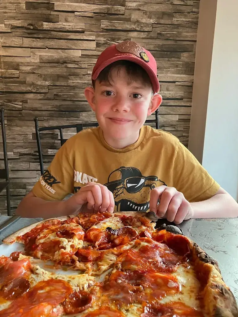 Mathew Godfrey_Aroma_Créon_review