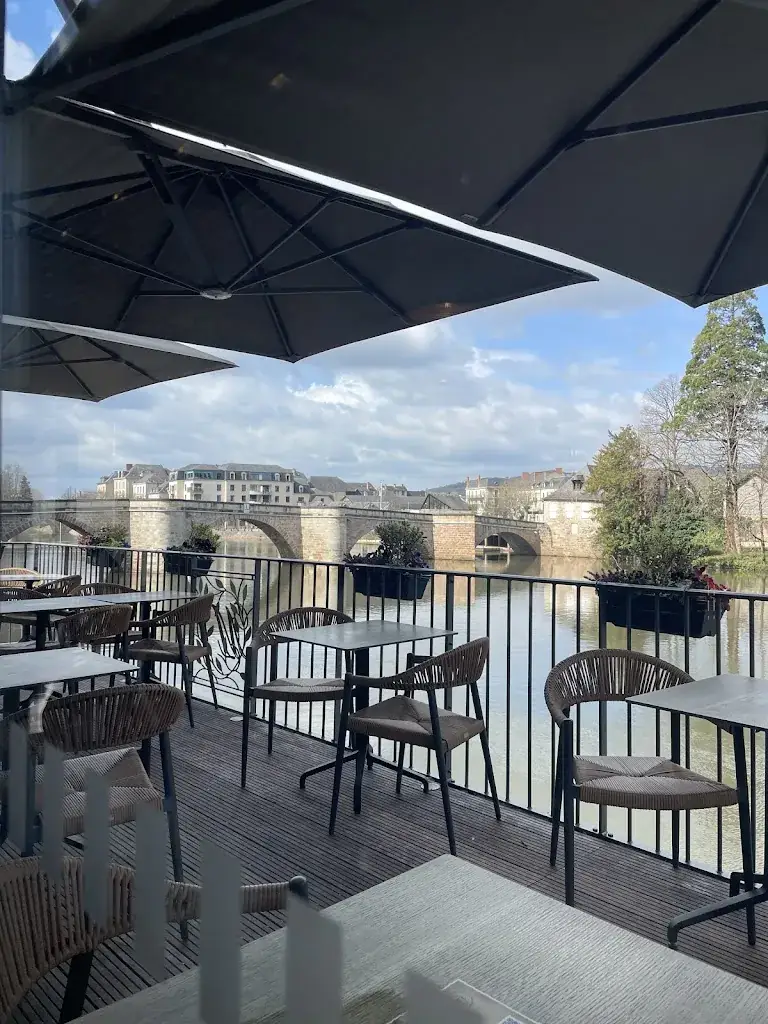 Le Moulin de l'Imaginaire_Terrasson-Lavilledieu_slider_image_3