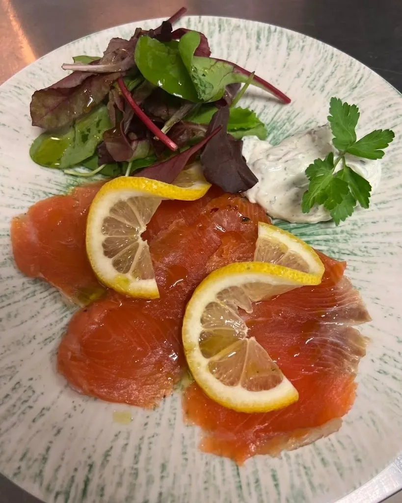 Le bistro du clos du moulin_Terrasson-Lavilledieu_slider_image_2