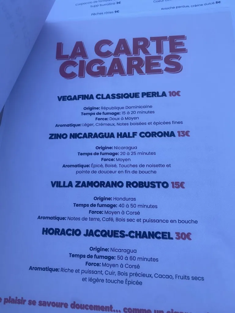 Charlotte “Travelcha” Bono_Maison Ninon_Terrasson-Lavilledieu_review