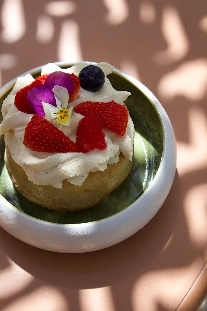 Maison Ninon_Terrasson-Lavilledieu_slider_image_3