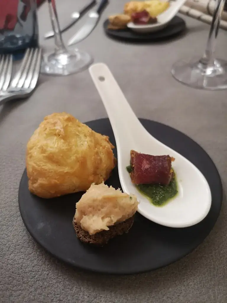 Elisa_Auberge Larochette_Bourgvilain_review