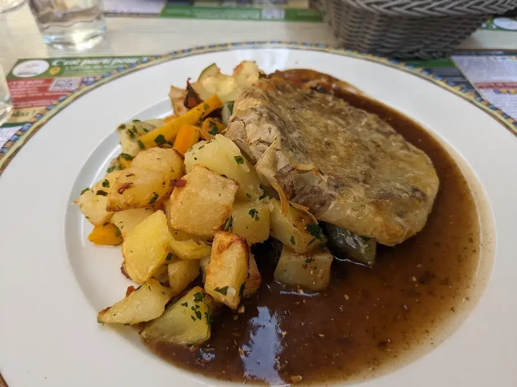 Purnima Ravi_Restaurant Les Agapes_Terrasson-Lavilledieu_review