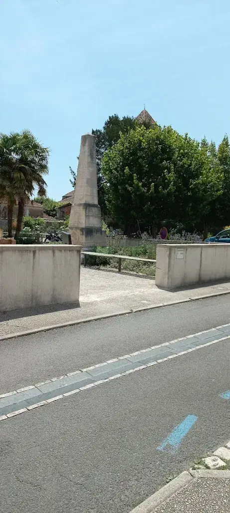 Mart Hardie_LE SAINT PIERRE_Cozes_review