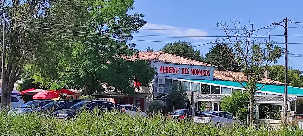 Auberge des Monards restaurant à Barzan