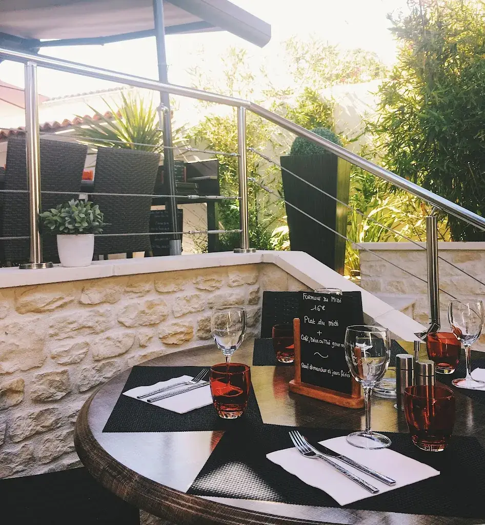 La Brise Talmont restaurant in Talmont-sur-Gironde