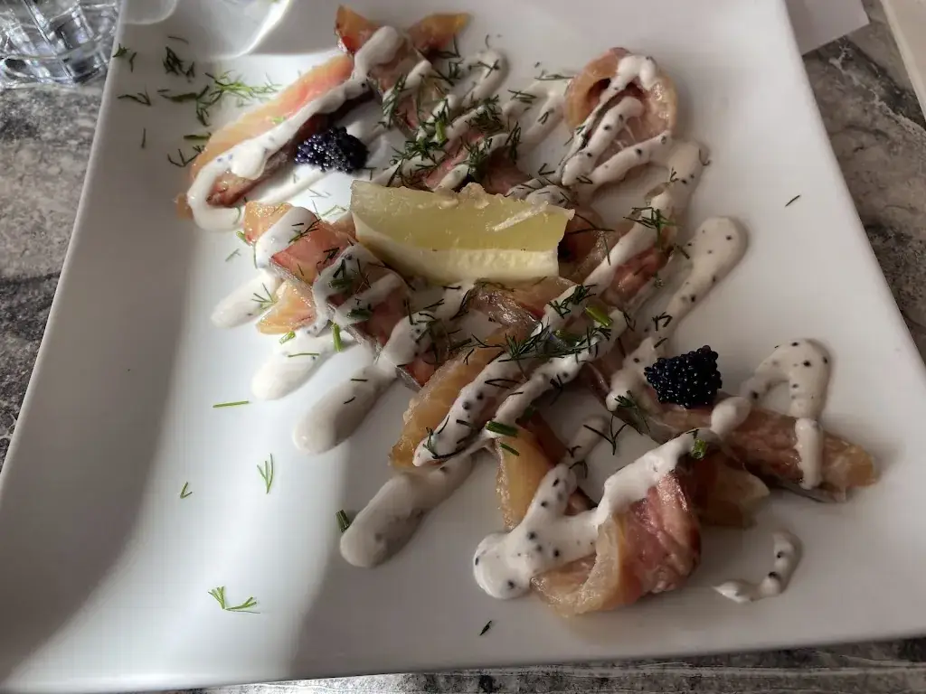 Gerardo Cisternas_Café de la Gare 1900_Saint-André-de-Cubzac_review