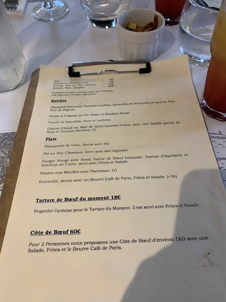 Menu_LE VIGNERON À TABLE_Saint-Laurent-d'Arce_image_1