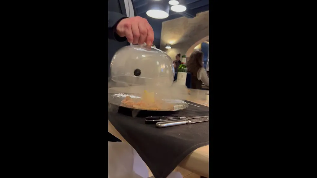 どこかのおじさん（ひげメガネ）_Restaurant Le Saint Julien_Saint-Julien-Beychevelle_review