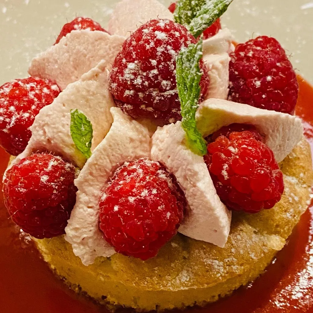 Restaurant Le Saint Julien_Saint-Julien-Beychevelle_slider_image_3