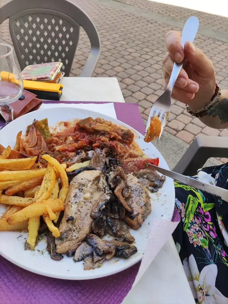 Kimu San_Brasserie du Commerce - Cantel Chastanet Christine_Tour-du-Pin_review