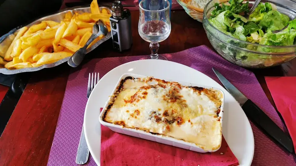 Stephen Moreau_Brasserie du Commerce - Cantel Chastanet Christine_Tour-du-Pin_review