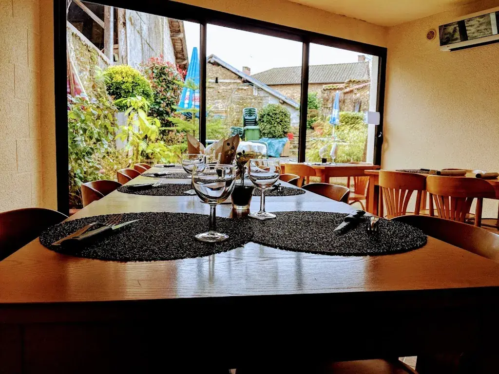 L'Arlequin Restaurant restaurant in Oradour-sur-Vayres
