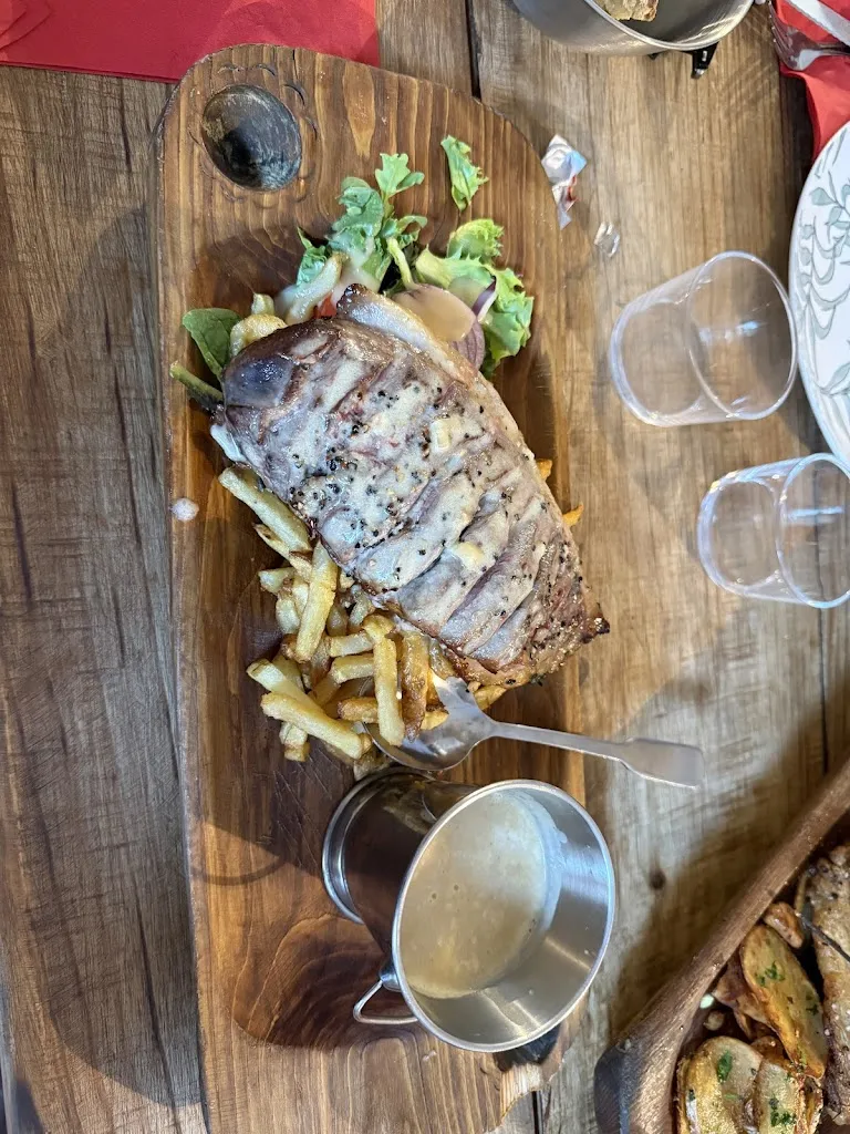 Nicolas Lopez_Monsieur Jeannot - Restaurant Cuisine Traditionnelle - 18 rue des Cornières 47000 Agen_Agen_review