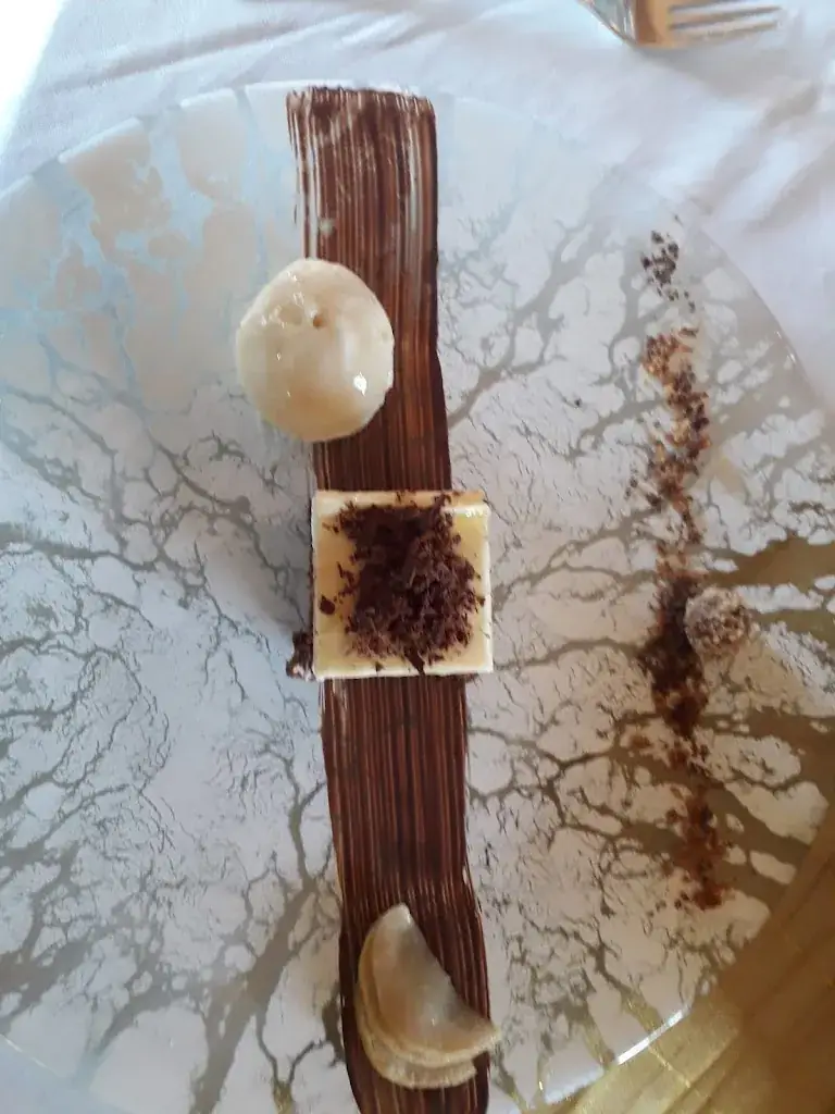 Menu_Hôtels Domaine du Chatelard_Dirac_image_5