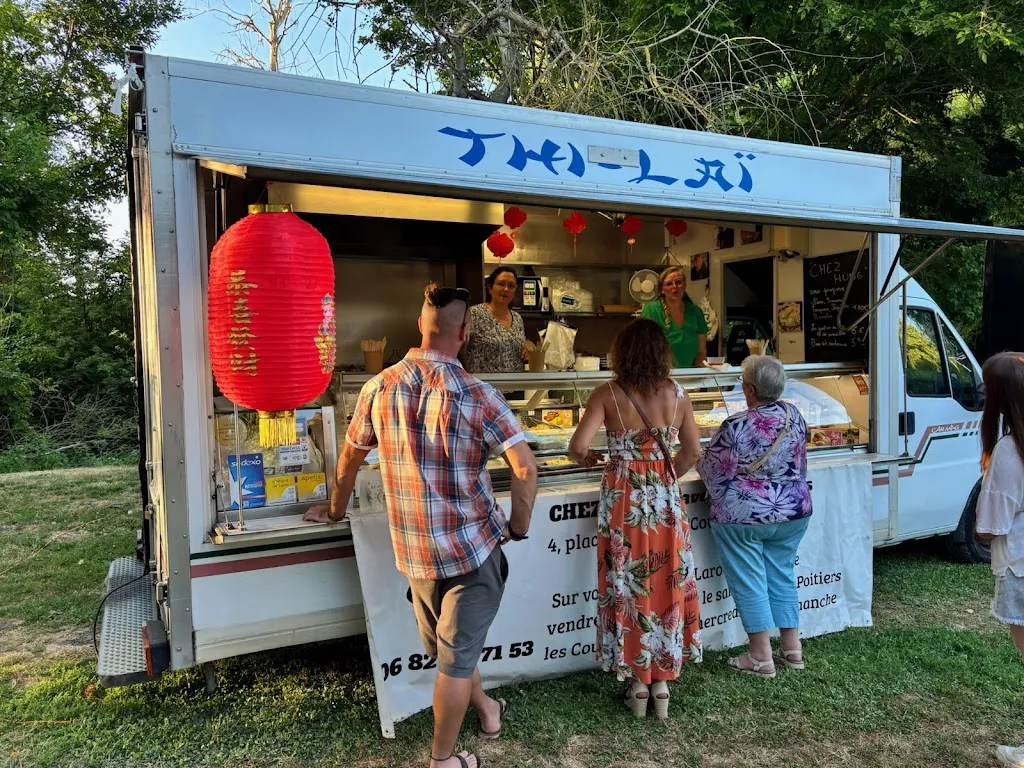 Chez Hung Saveurs d'Asie_Dissay_slider_image_2