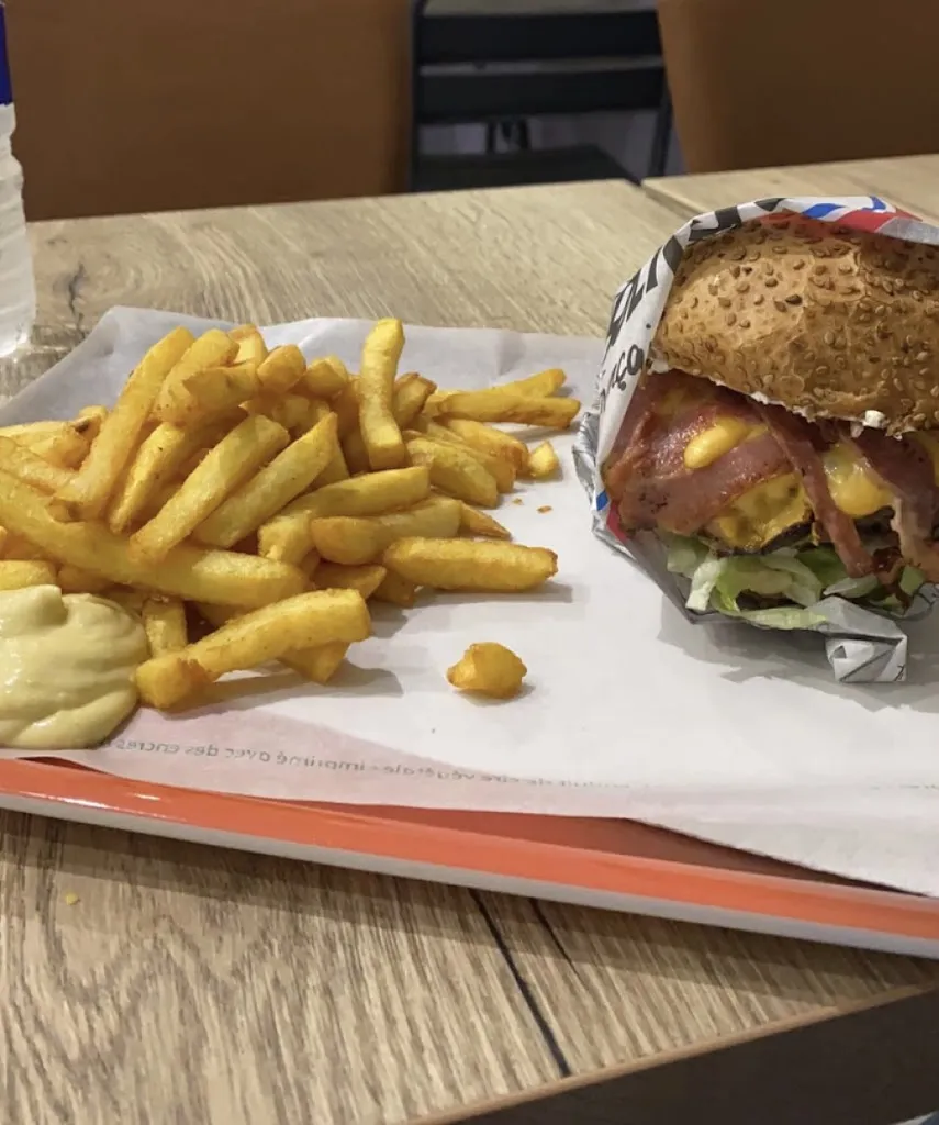 Alan_Chez Muzo_Dompierre-sur-Mer_review