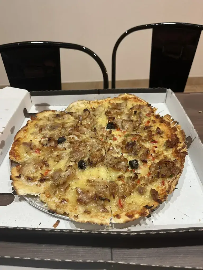 Mathys Mainguenaud_Dompierre Pizzas_Dompierre-sur-Mer_review