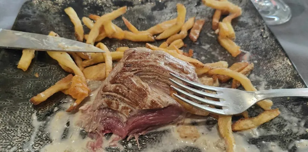 Les Trois Dauphins_Tronche_slider_image_2