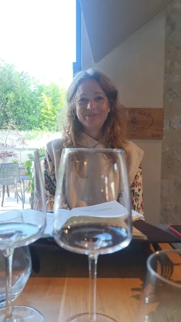 Chanaka Ratnayake_La PierreVue_Saint-Rogatien_Bewertung