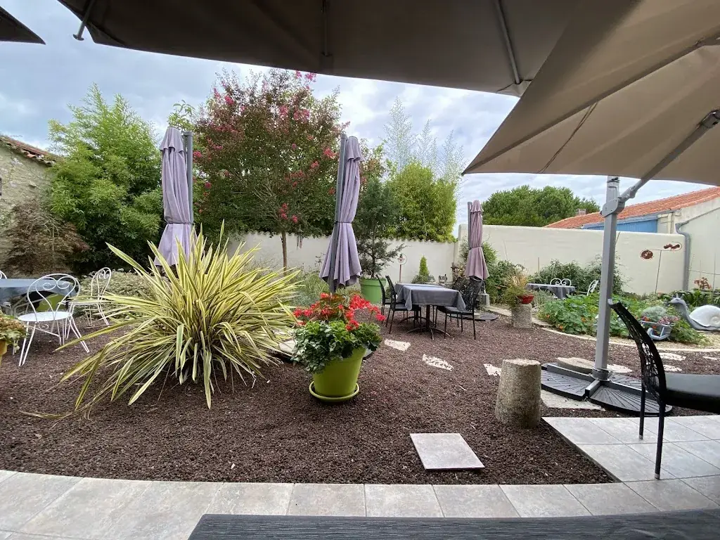 La PierreVue_Saint-Rogatien_slider_image_1