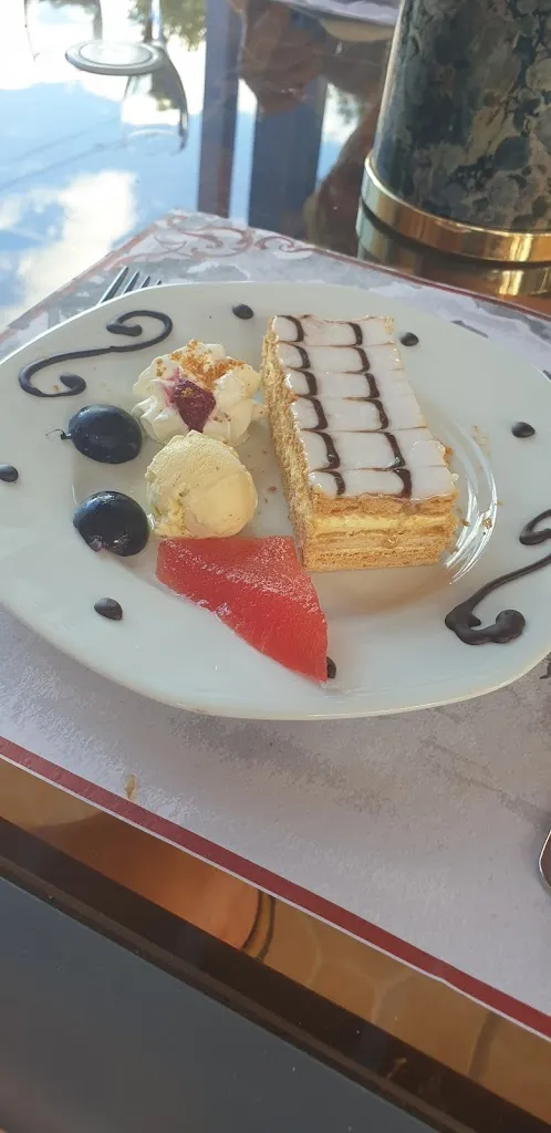 Menu_Restaurant La Pastourelle_Lachapelle-sous-Aubenas_immagine_9