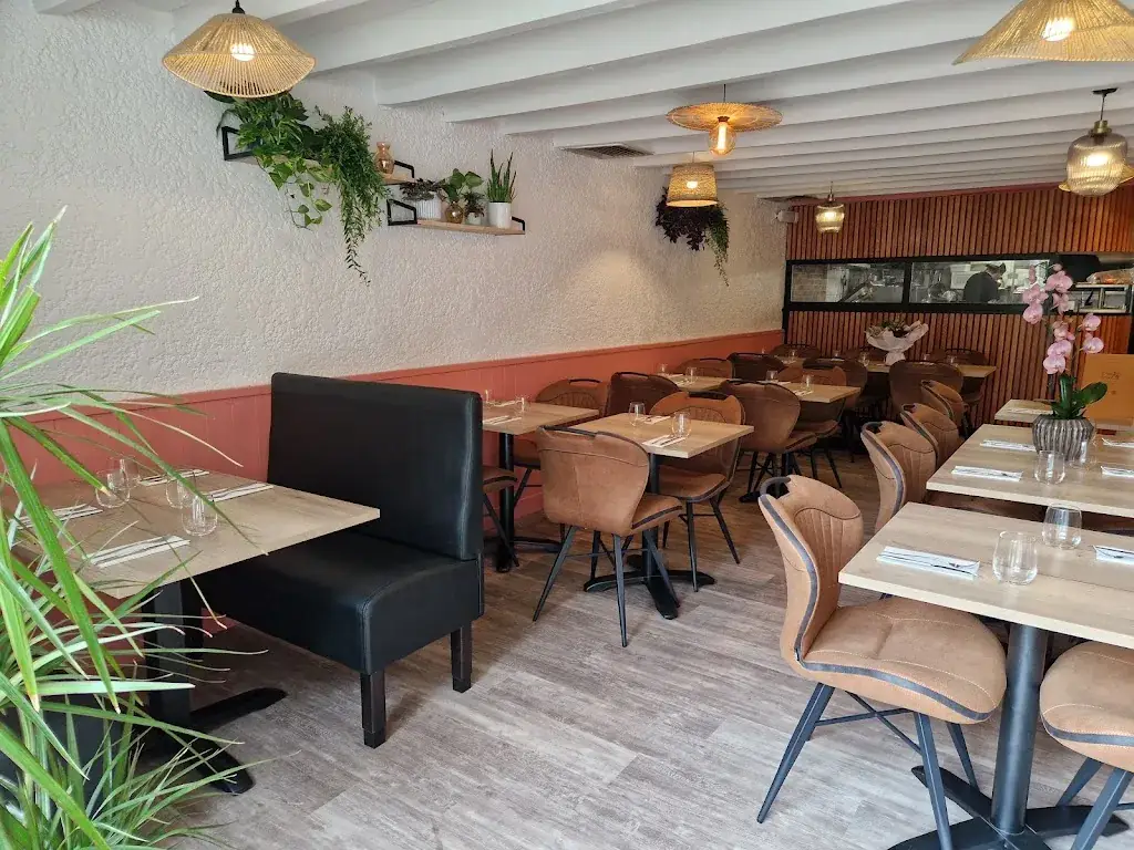 OB BAIGNOT restaurant in Dax