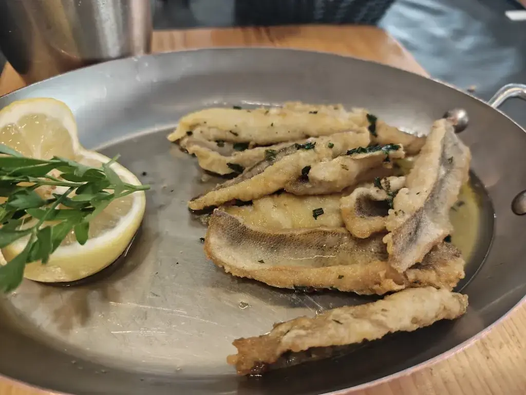 Luis Majano_Le Chalet_Annecy_review