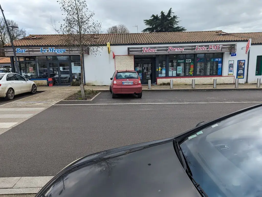 Le Megga_Échiré_slider_image_3