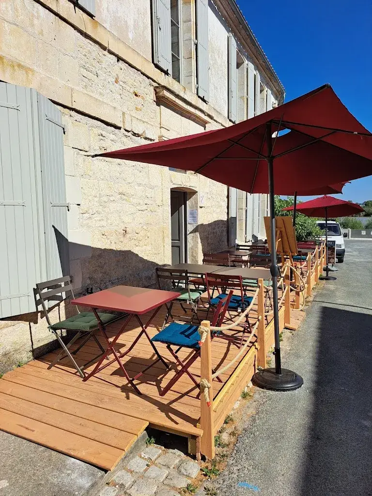 L'Escalle restaurant in Échillais