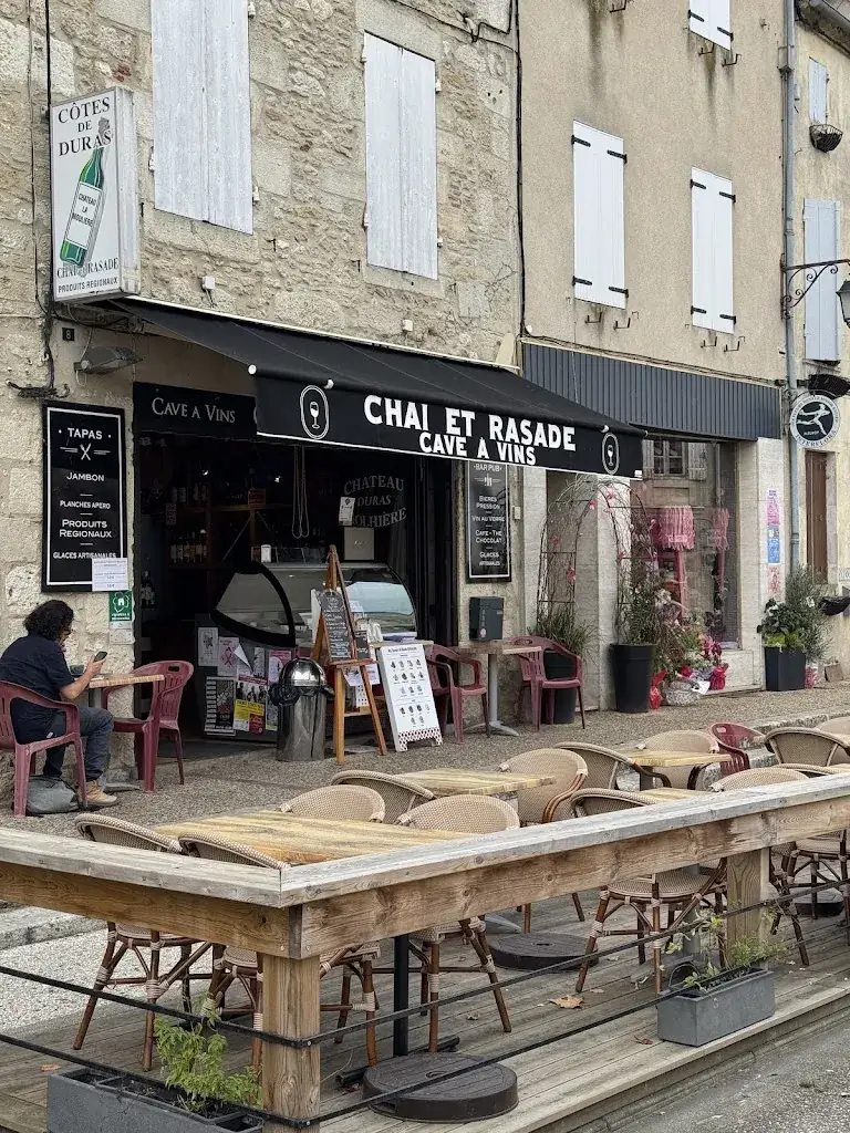 Chai et Rasade Restaurant in Duras