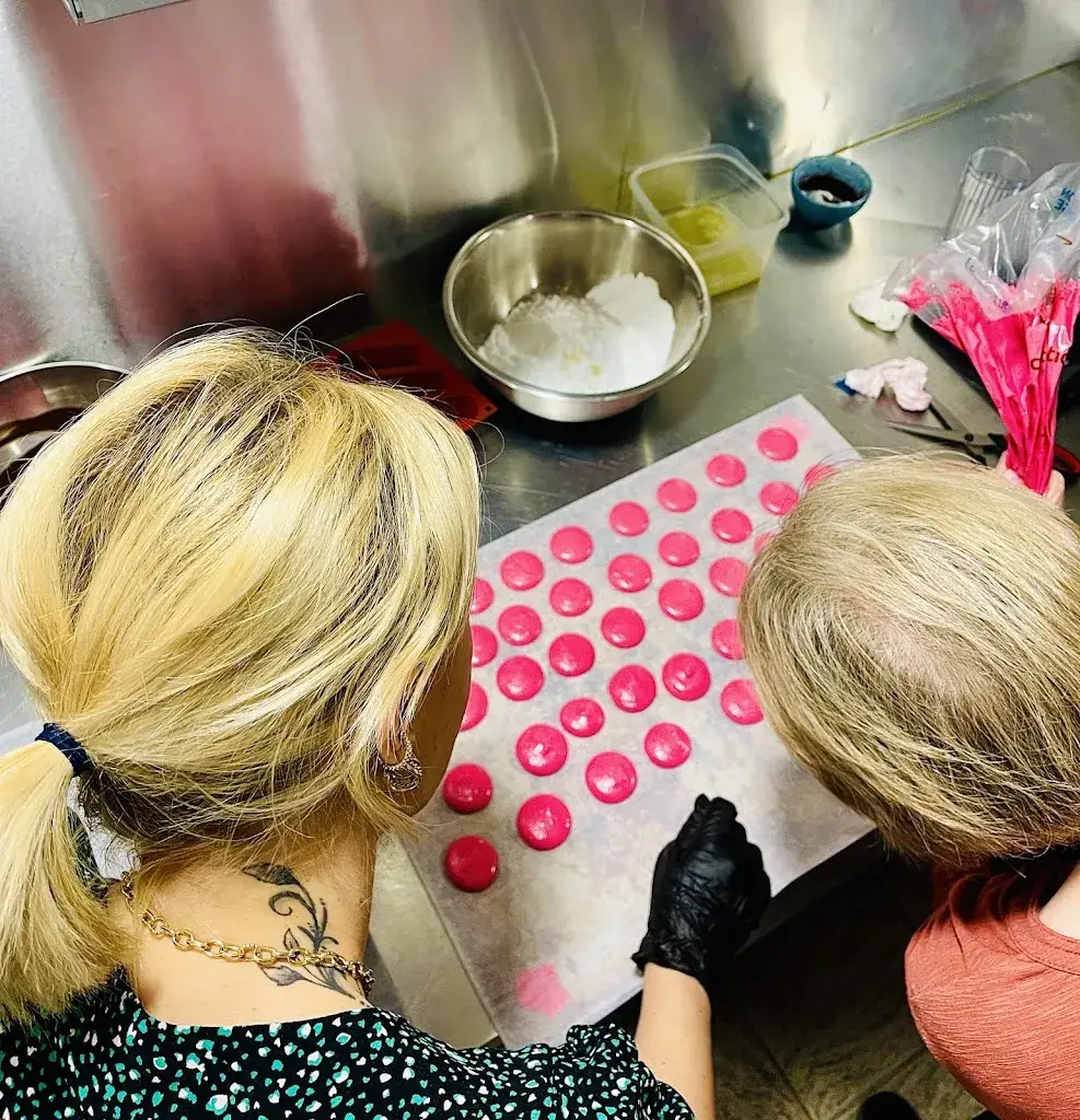 George Meyers_The old bookshop_Duras_review