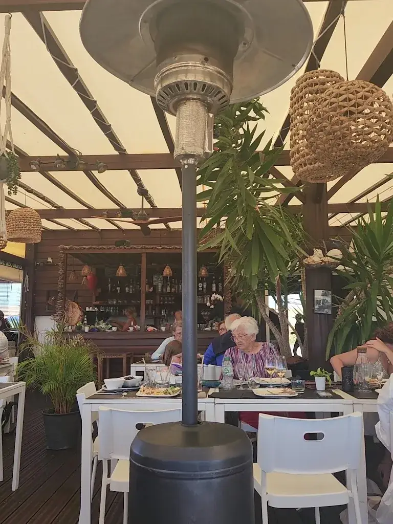 La Cabane de Lauzieres_Nieul-sur-Mer_slider_image_2