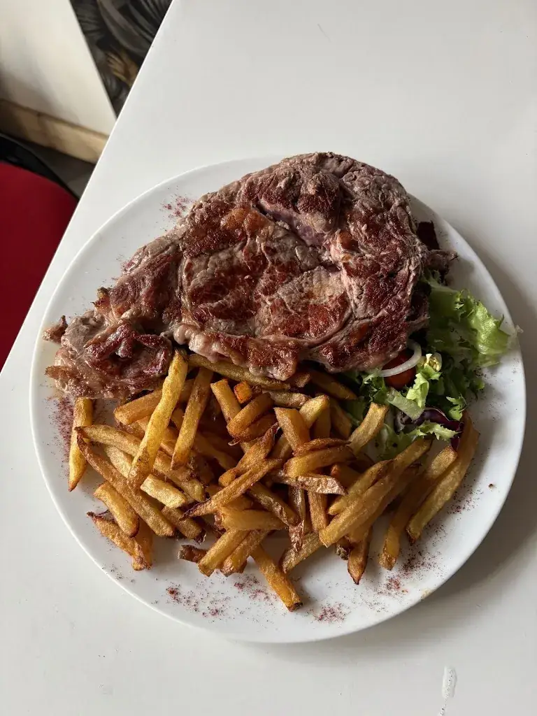 Le Pressoir | Restaurant - Crêperie_Étagnac_slider_image_3