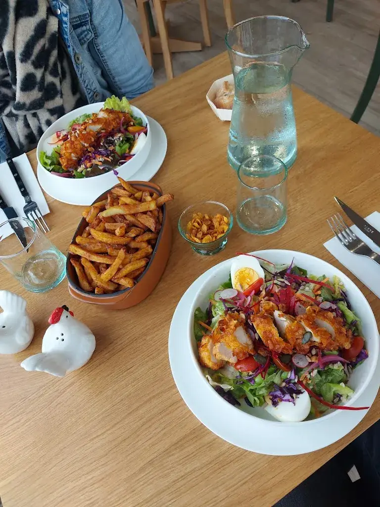 Tante poulette_Estillac_slider_image_2