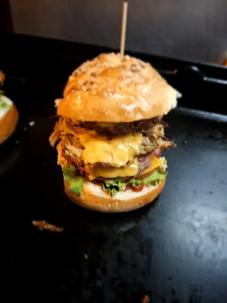 Menu_Hum burger_Étauliers_image_5