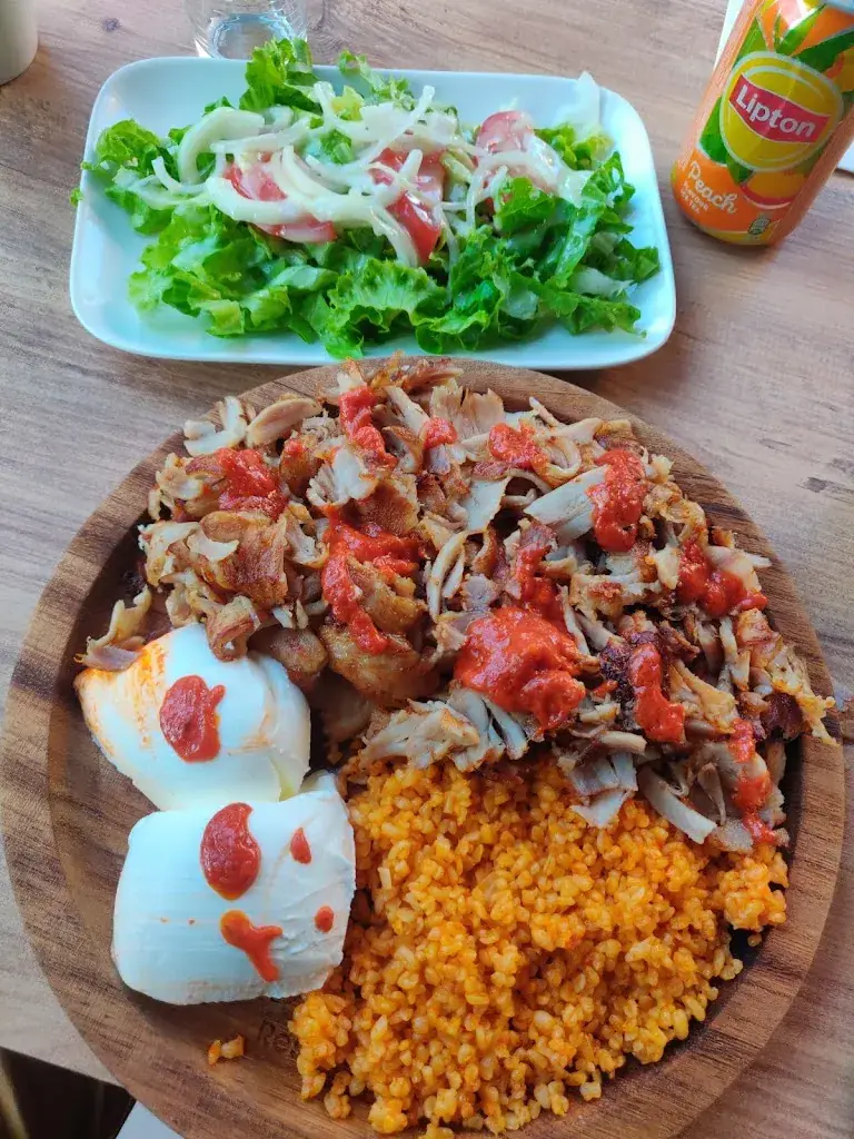 Zahid Choudhry_BOAZ Restaurant_Égletons_review