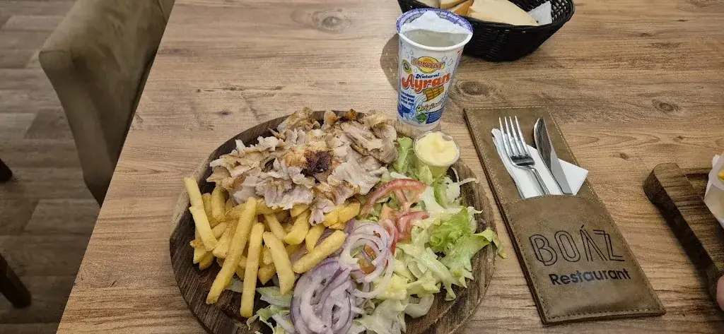 Jens Urban_BOAZ Restaurant_Égletons_review