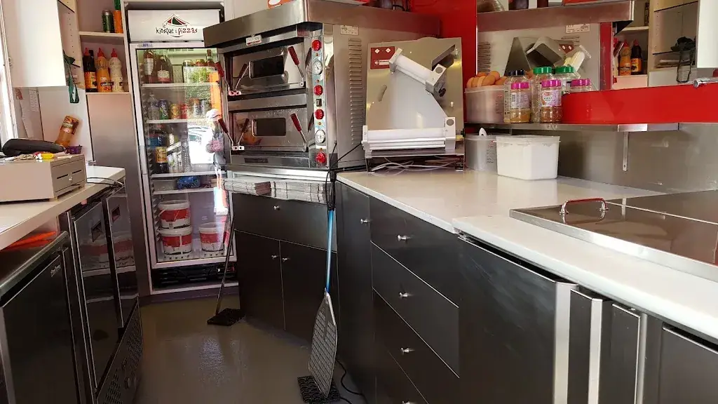 Le kiosque à pizzas Egletons_Égletons_slider_image_1