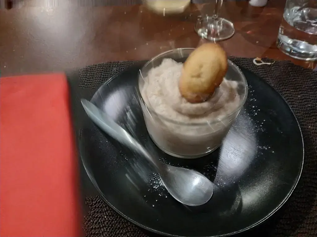 Alice Devillier_Le 19 Vin_Égletons_review