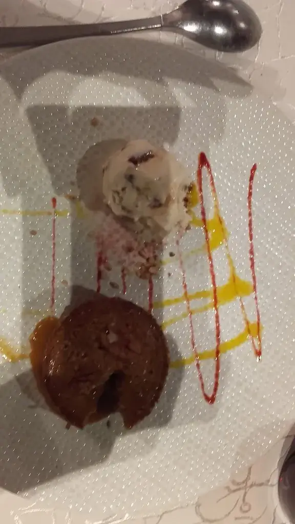 Audrey_Les Vieilles Pierres_Talaudière_review