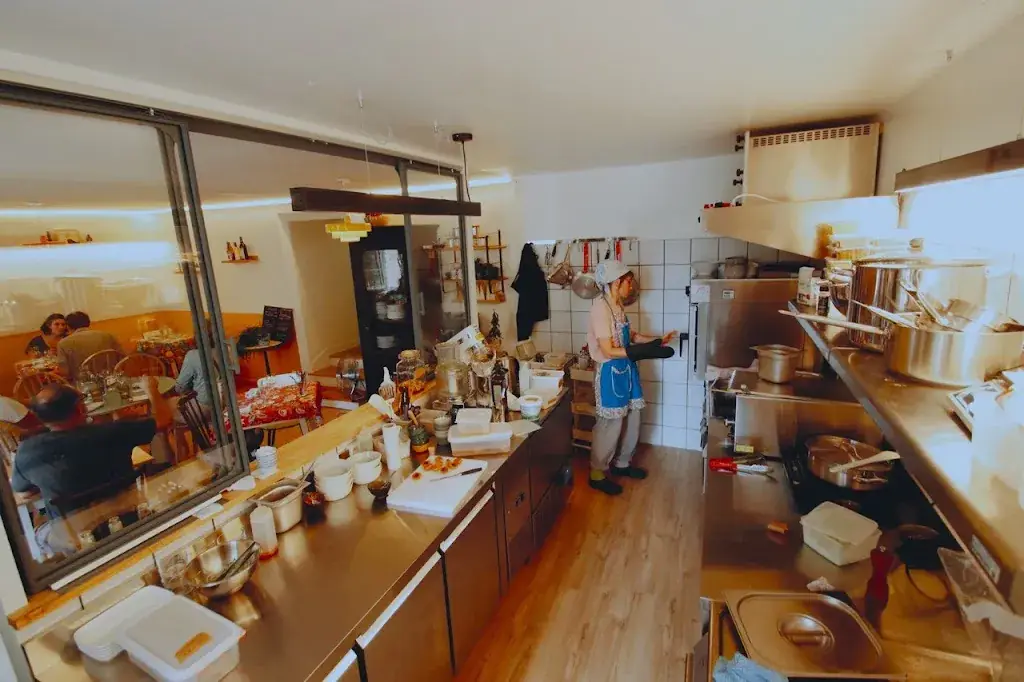 Le Merle Moqueur - Cantine bio_Eymoutiers_slider_image_1