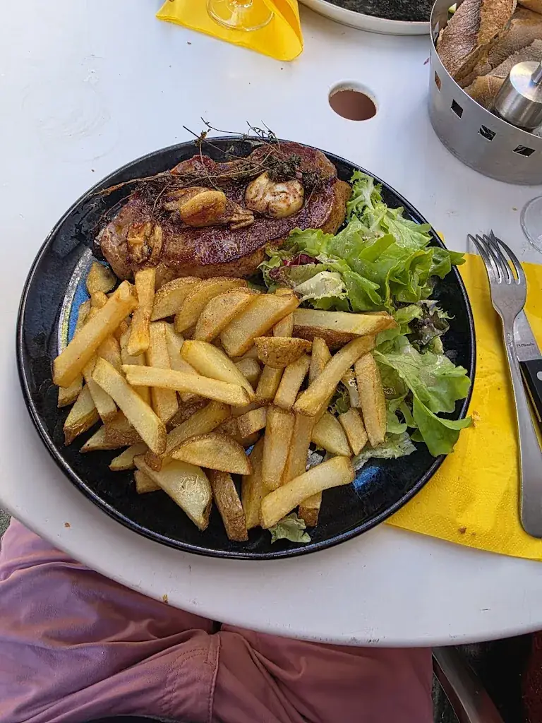 Nicolas (nicomedocain)_La Table De willy_Eysines_recensione