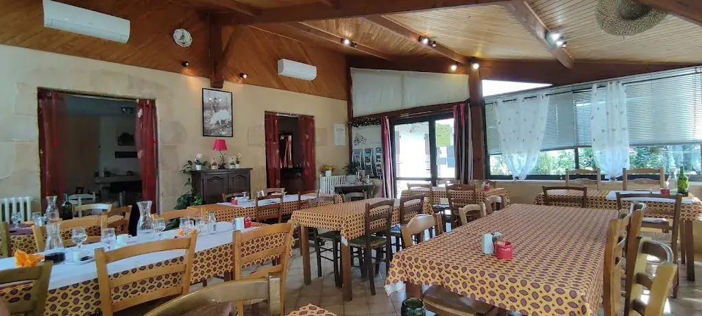 Auberge Roustigou restaurant in Archignac