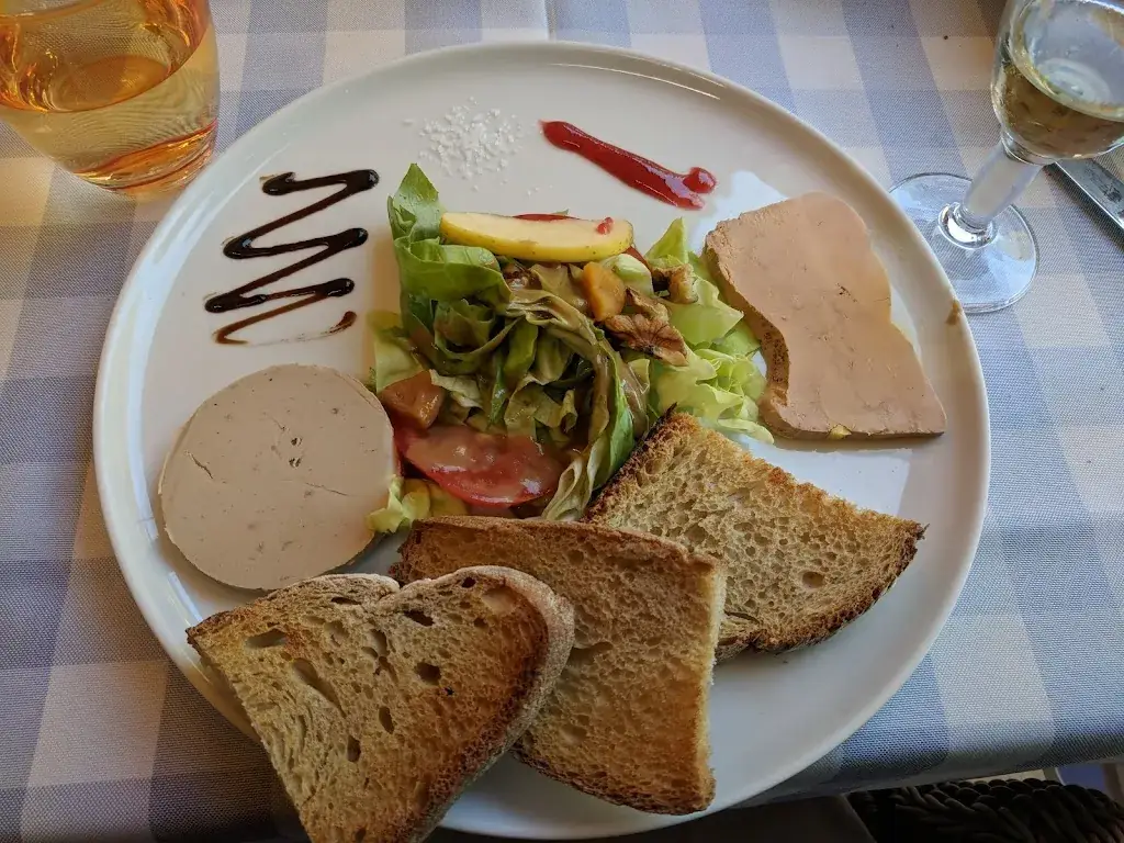 Alysha Hassanali_Auberge la Ferme du Brusquand_Marquay_review