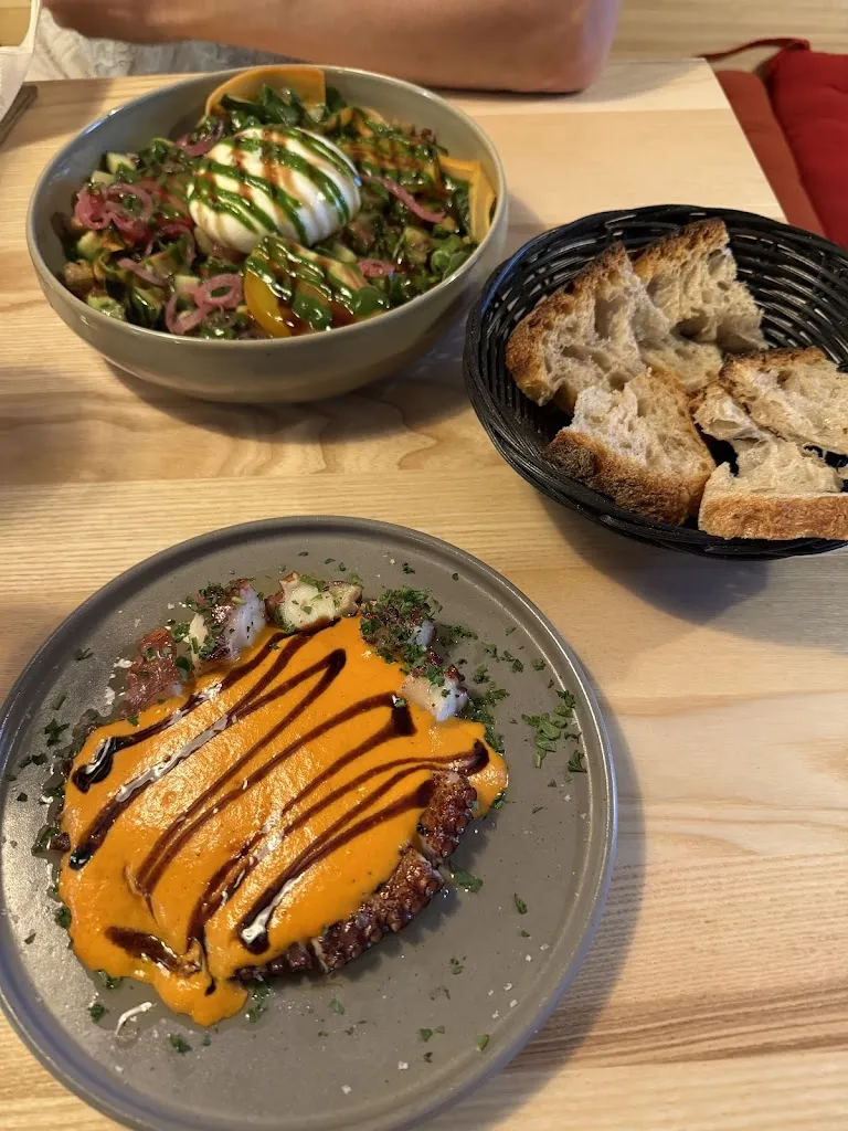 Manuel F. Betschart_Le Melting Potes_Beynac-et-Cazenac_avis